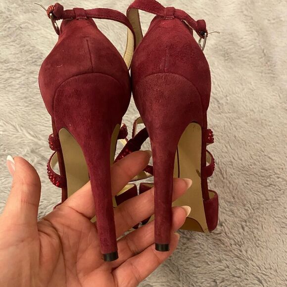 Nine West suede heels, size 7 - Picture 10 of 12